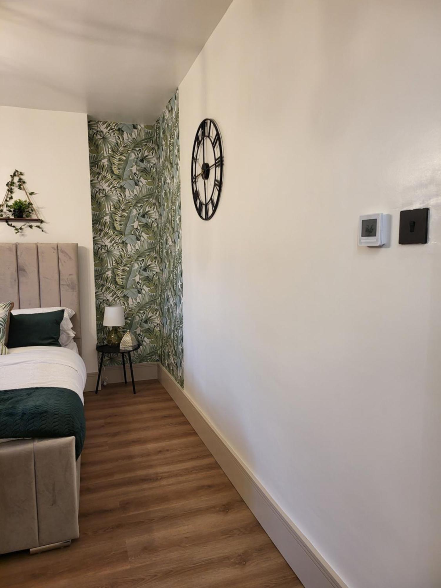 Country Style Modern Self Catering 3 Bedroom Bungalow In Блекпул Екстериор снимка